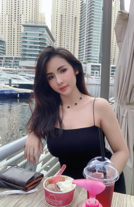 Asian Escort Model Sugar GFE