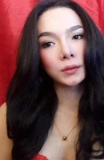 Hot Asian Transgender Camgirl 