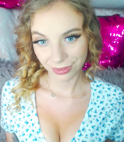 Berlin Blonde girl xxx online
