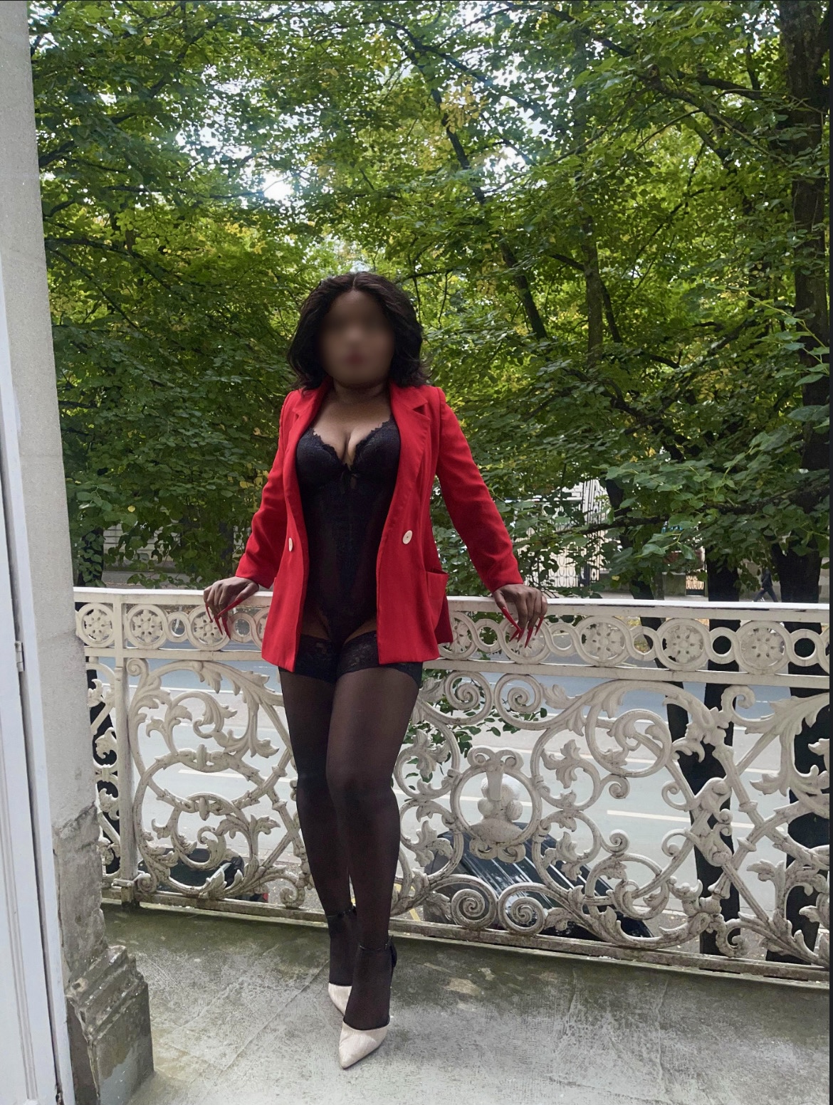 Sexy African Escort Karlae